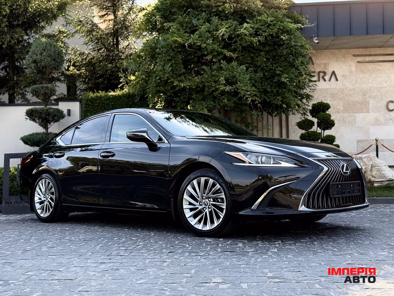 Lexus ES - фото 2