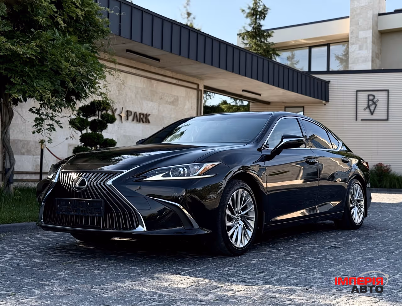Lexus ES - фото 11