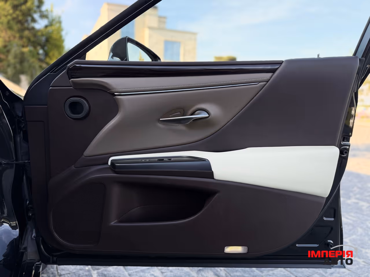 Lexus ES - фото 50