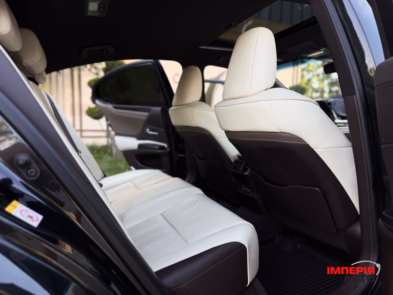 Lexus ES - фото 49