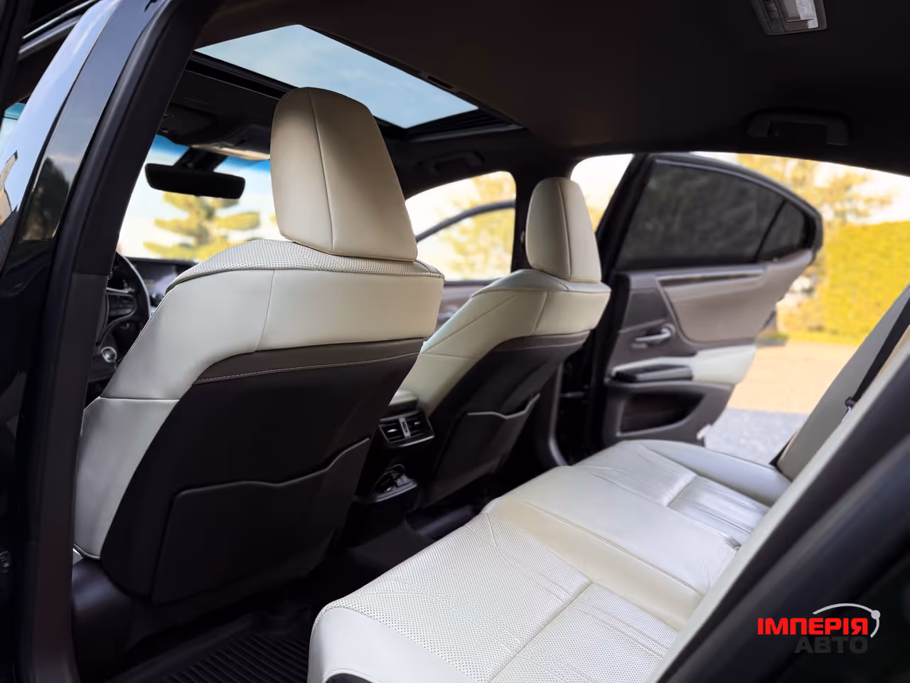 Lexus ES - фото 41