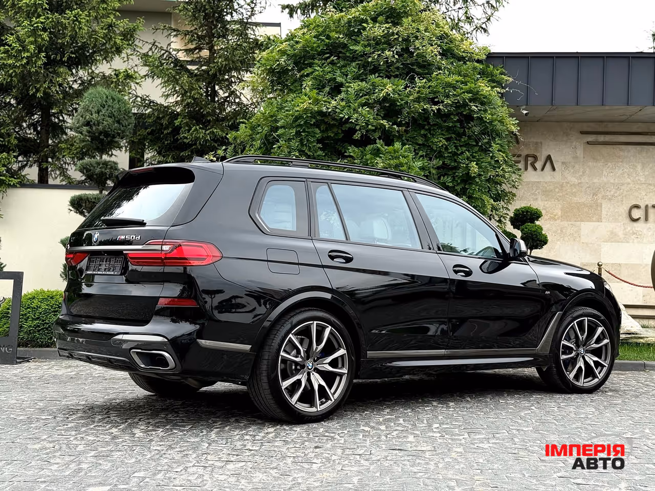 BMW X7 - фото 21