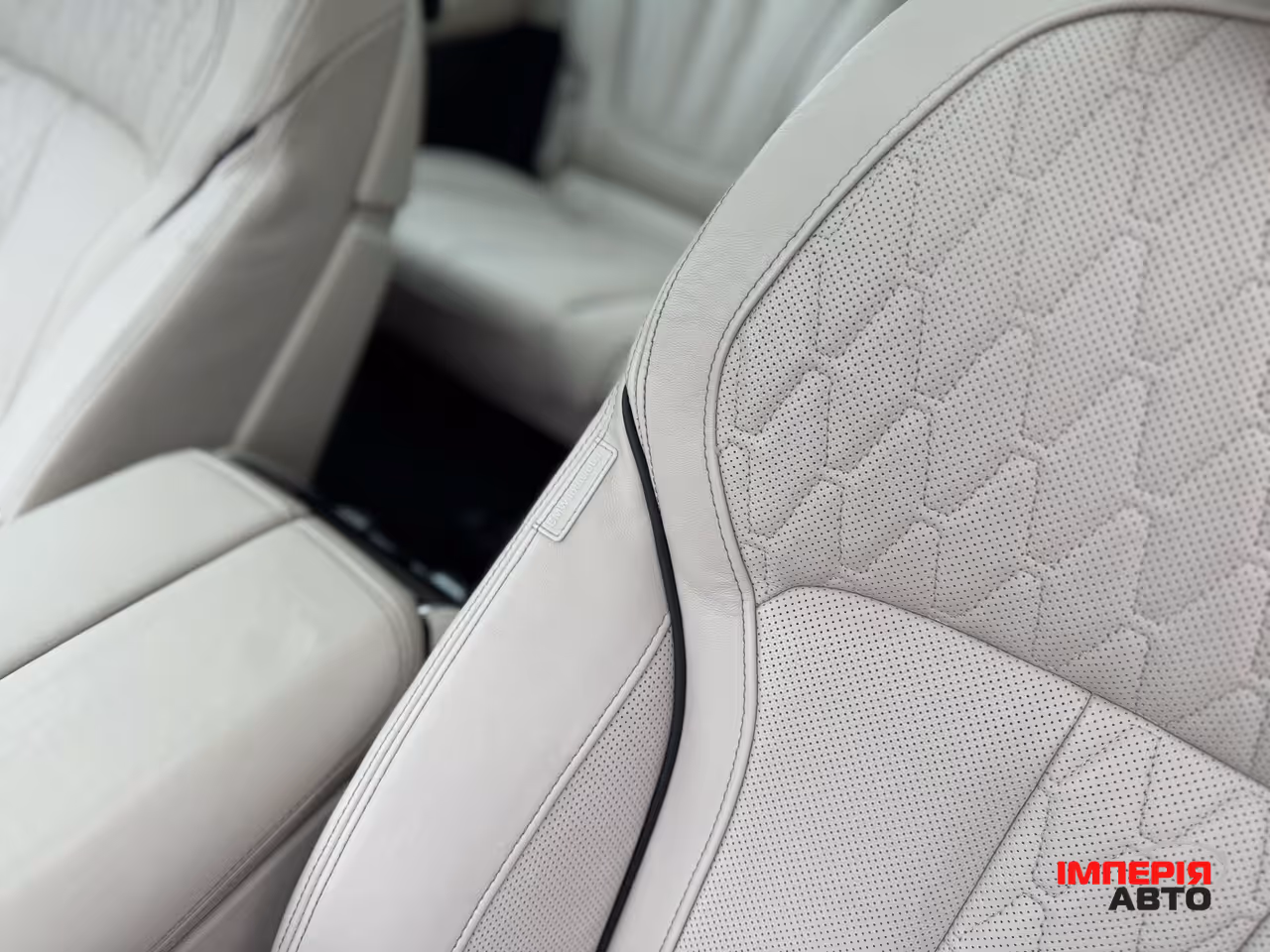 BMW X7 - фото 31