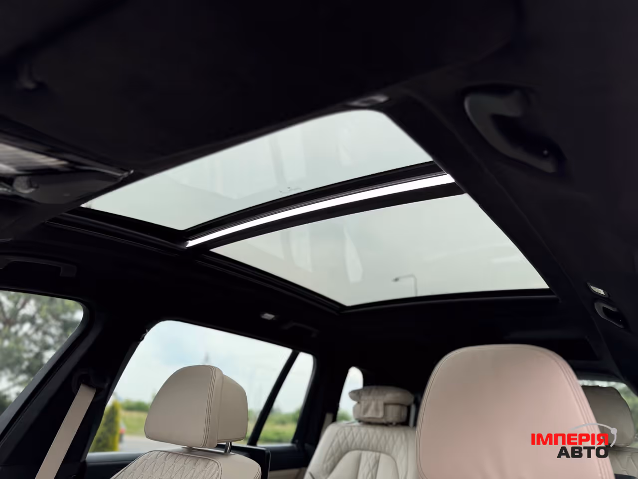 BMW X7 - фото 30