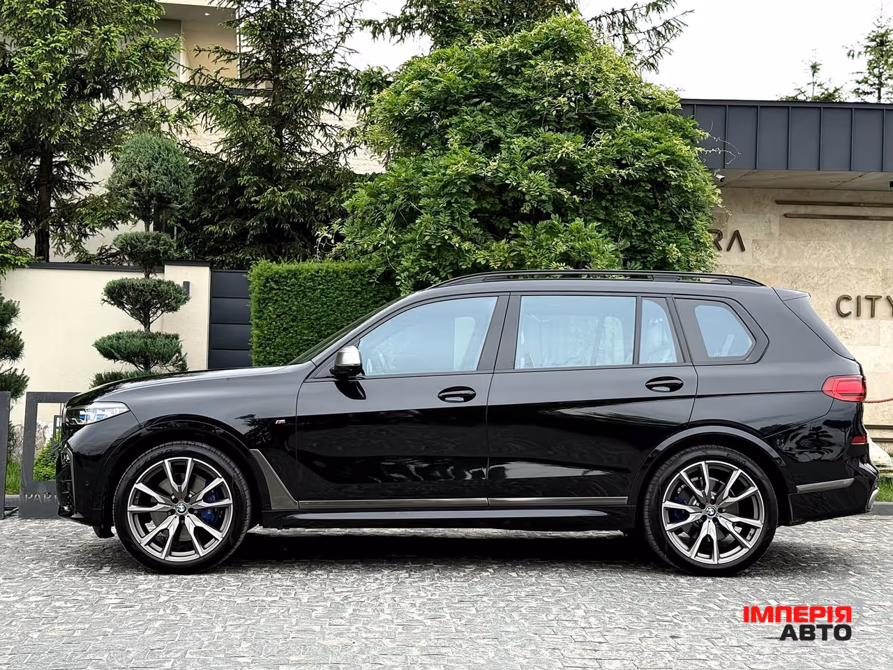 BMW X7 - фото 15
