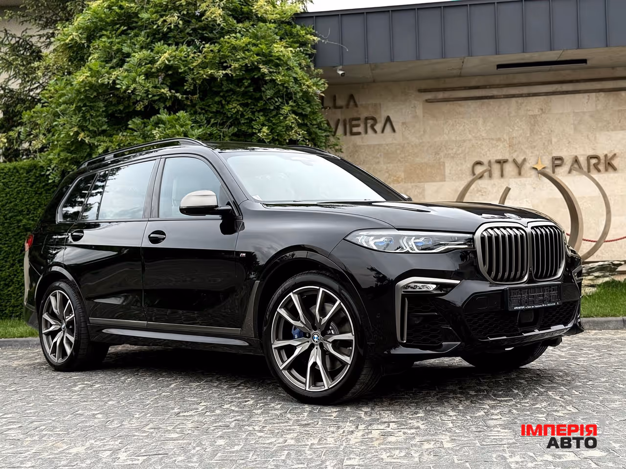 BMW X7 - фото 2