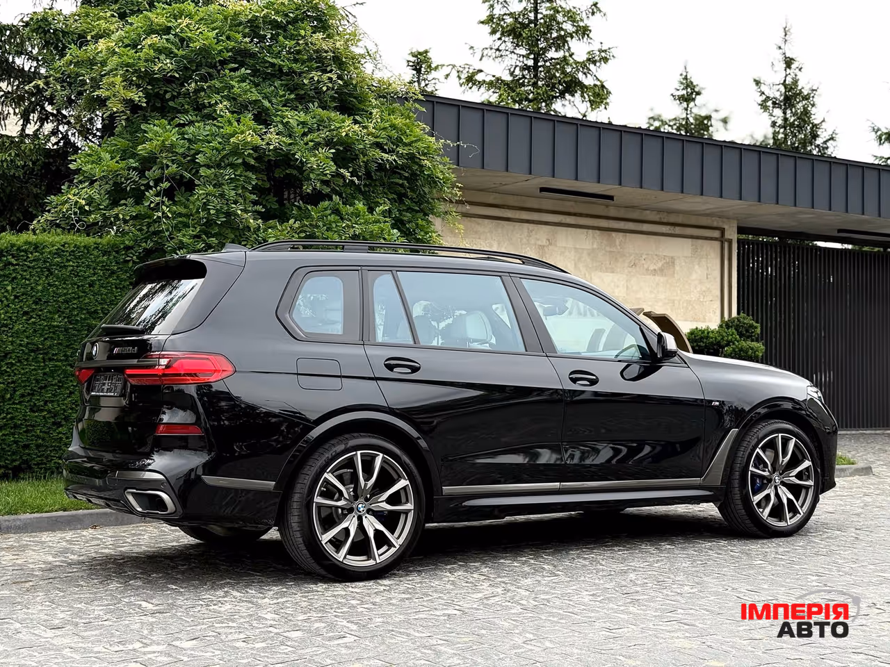 BMW X7 - фото 23