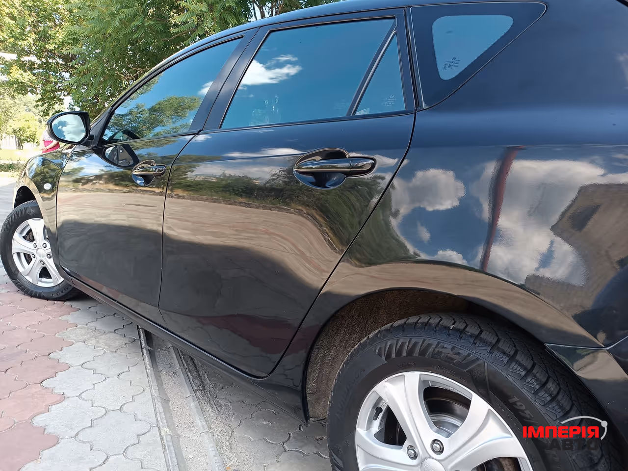 Mazda 3 - фото 10