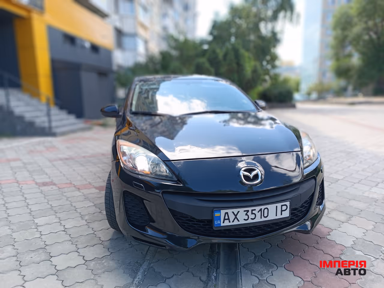 Mazda 3 - фото 9