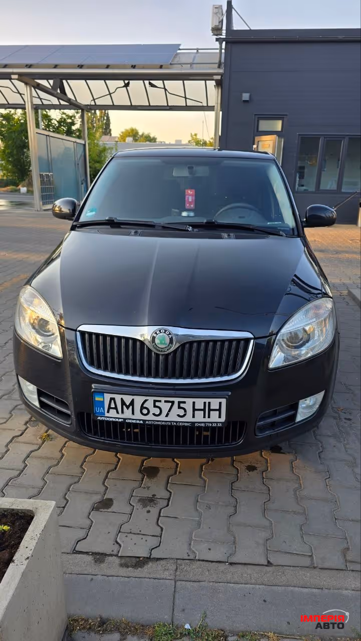 Skoda Fabia - фото 5