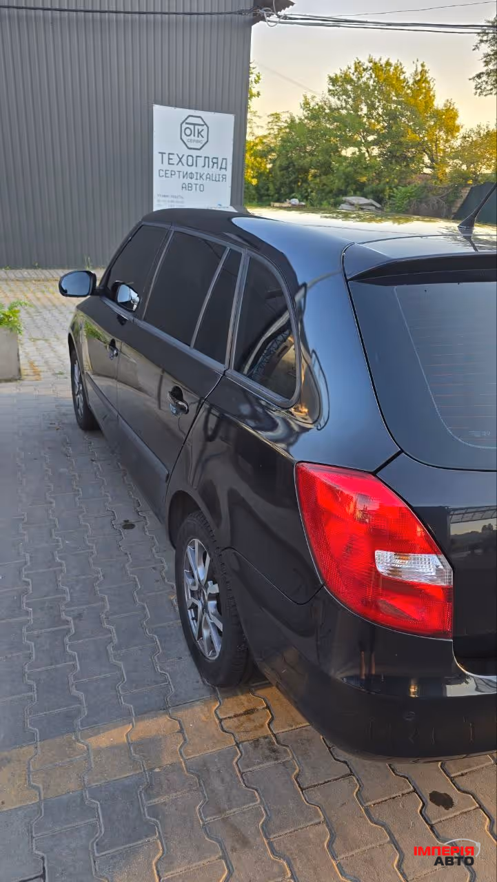 Skoda Fabia - фото 18