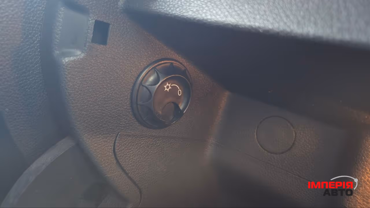 Skoda Fabia - фото 41