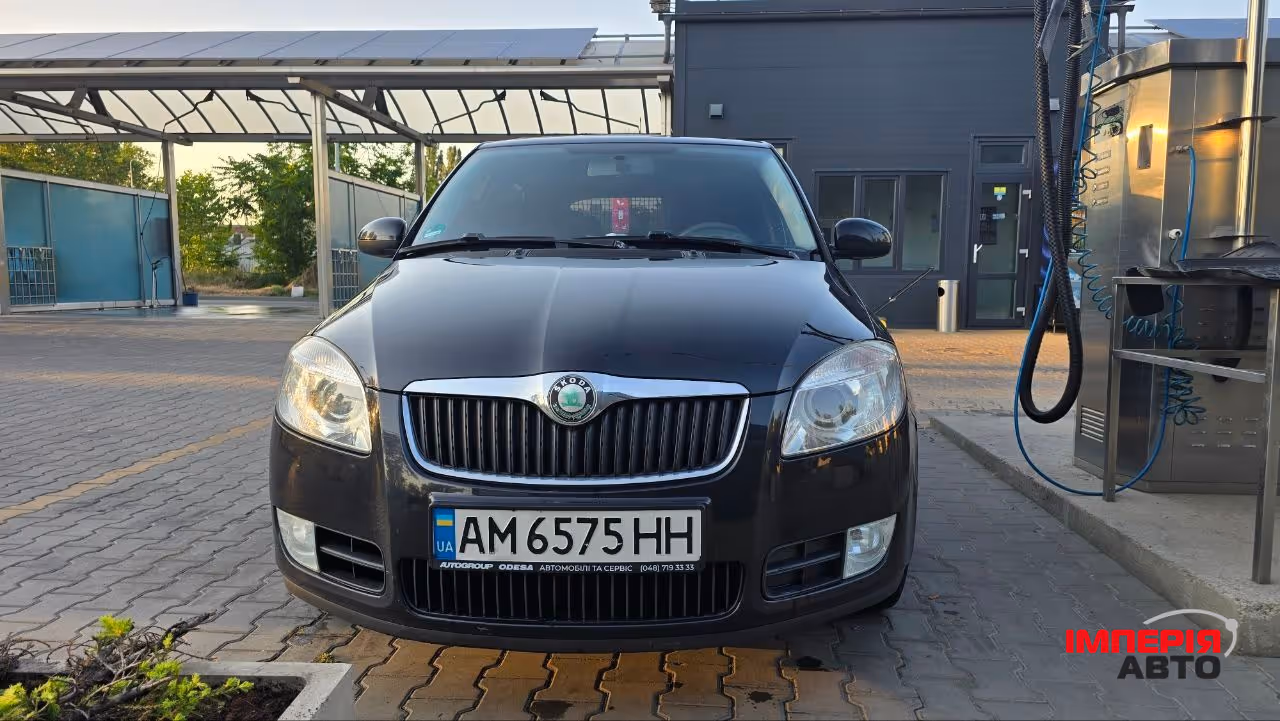Skoda Fabia - фото 6