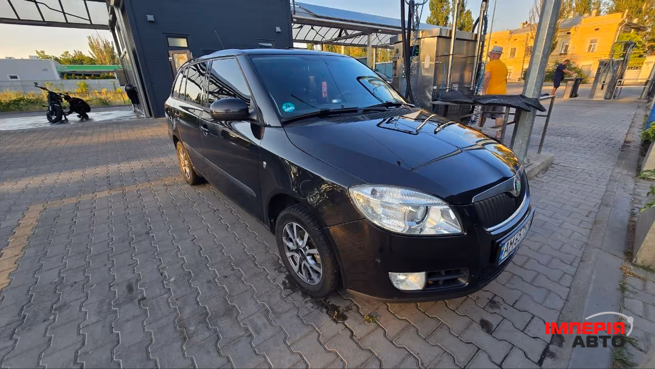Skoda Fabia - фото 20