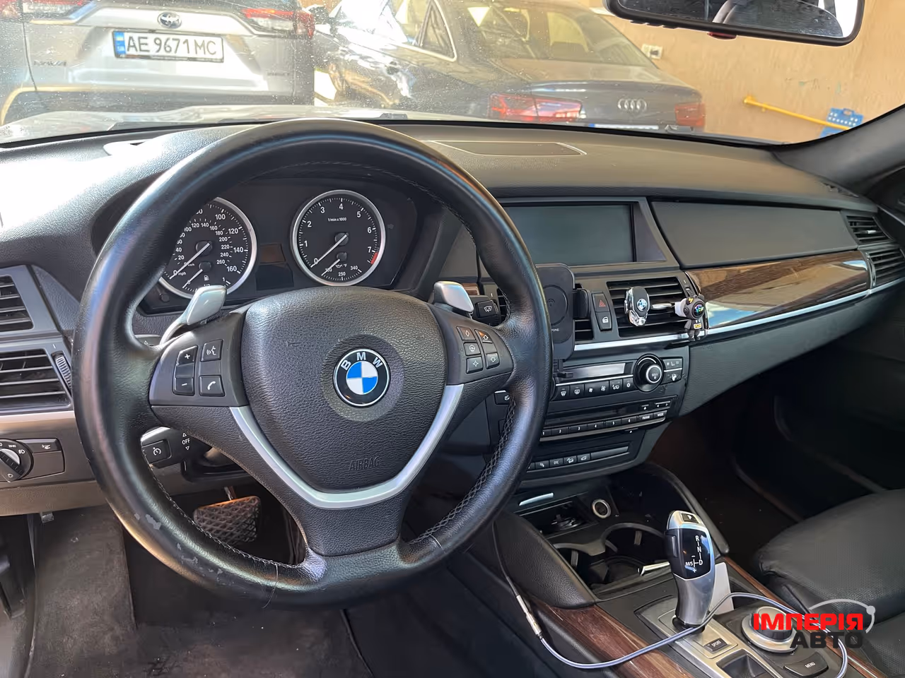 BMW X6 - фото 9