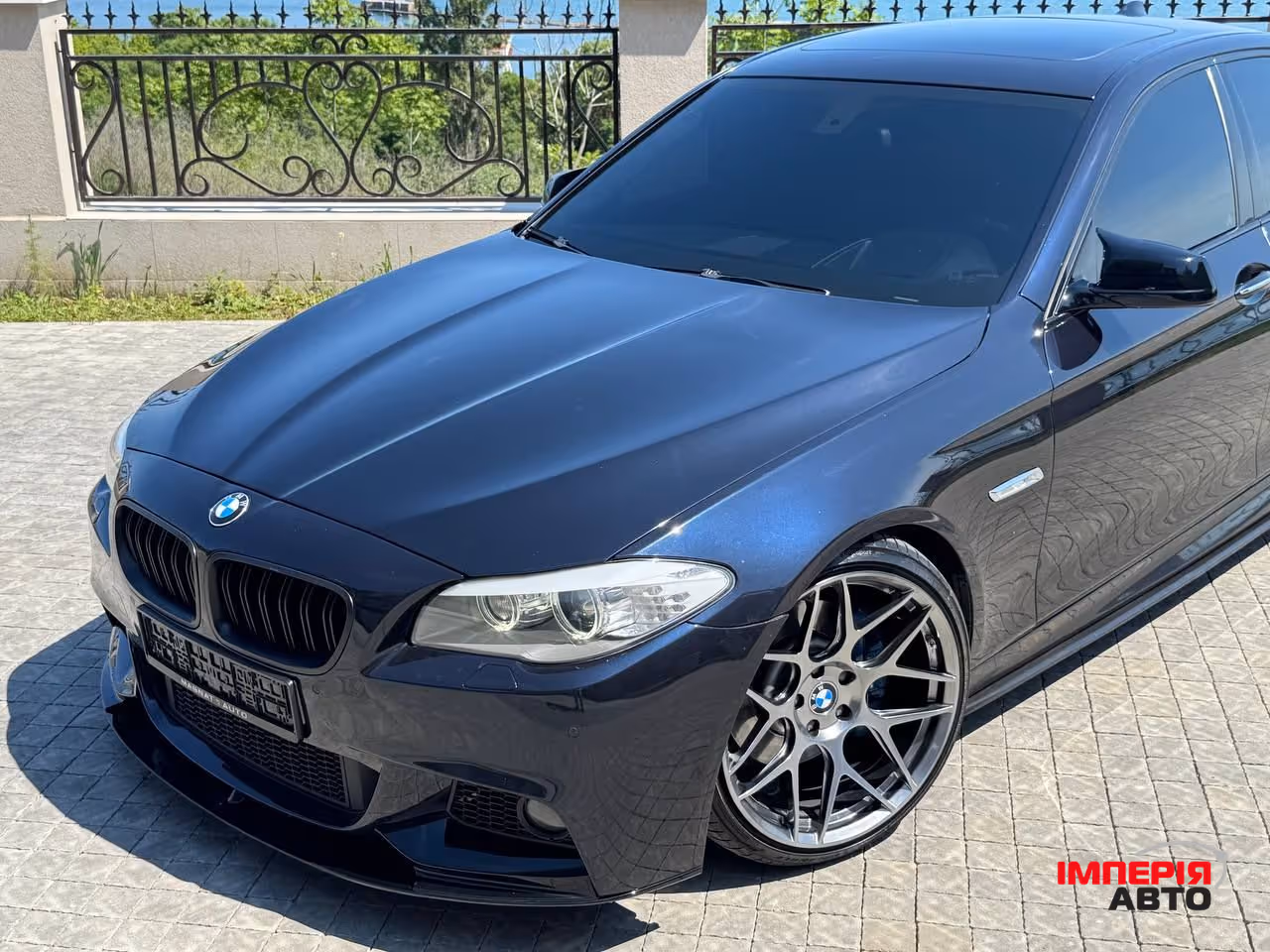 BMW 5 серії - фото 2