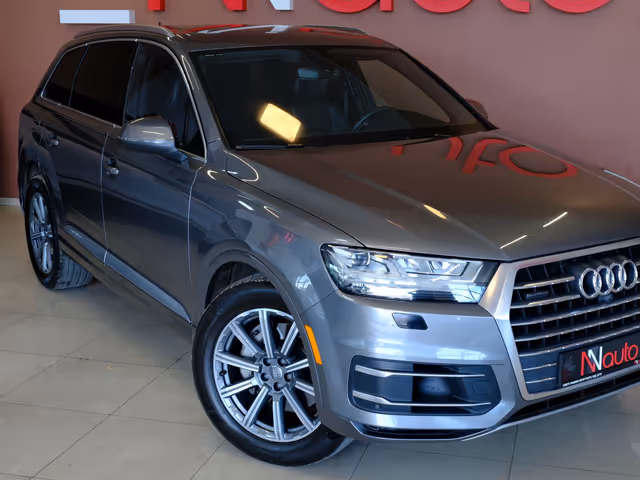 Audi Q7 - фото 4
