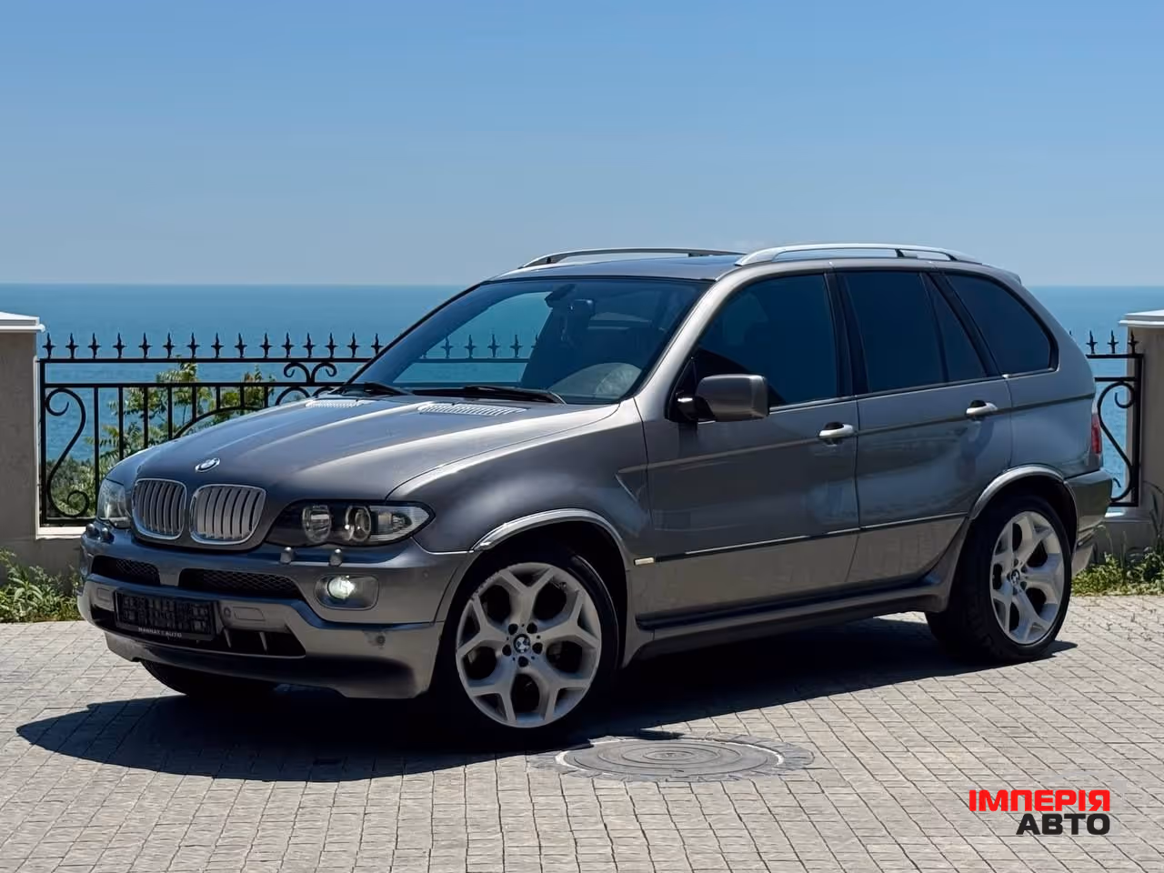BMW X5 - фото 3