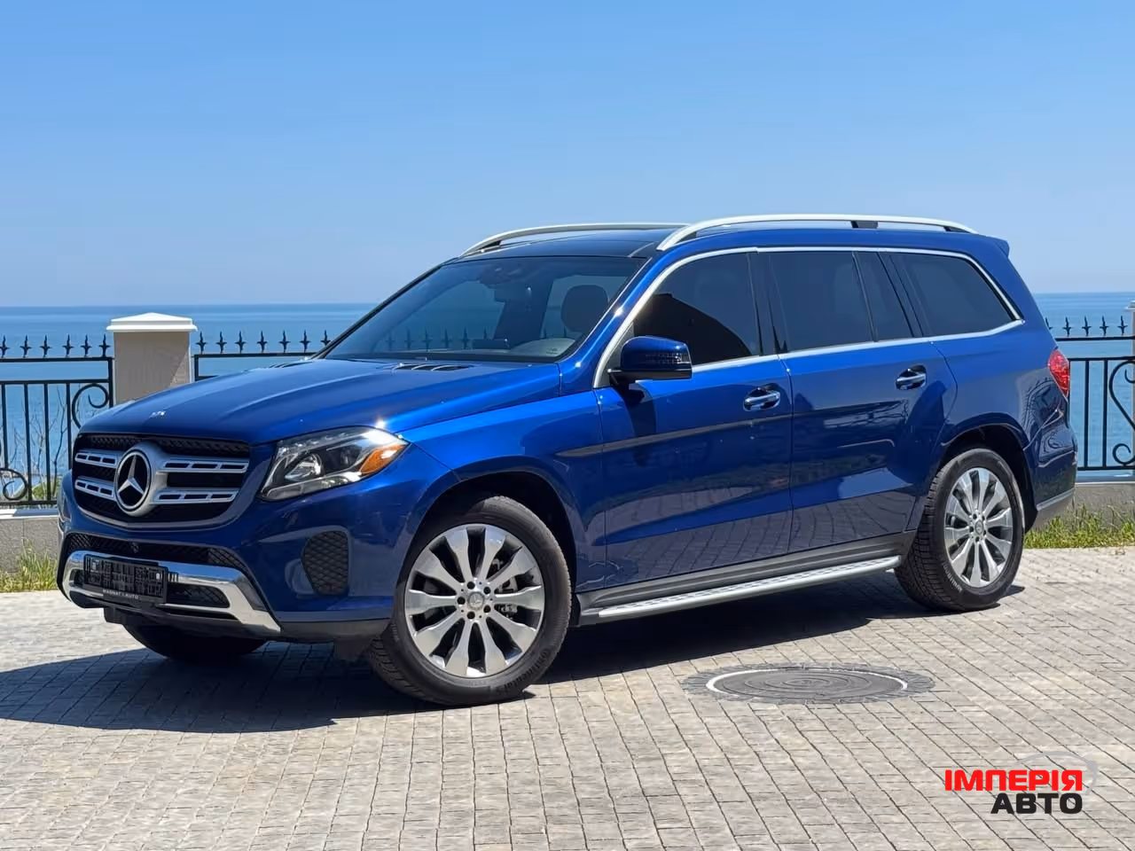Mercedes-Benz GLS - фото 1