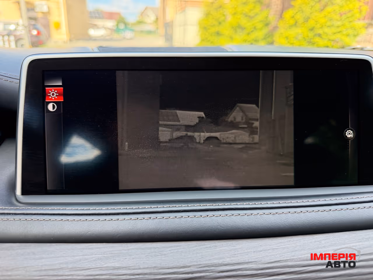 BMW X5 - фото 12