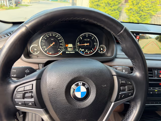 BMW X5 - фото 5