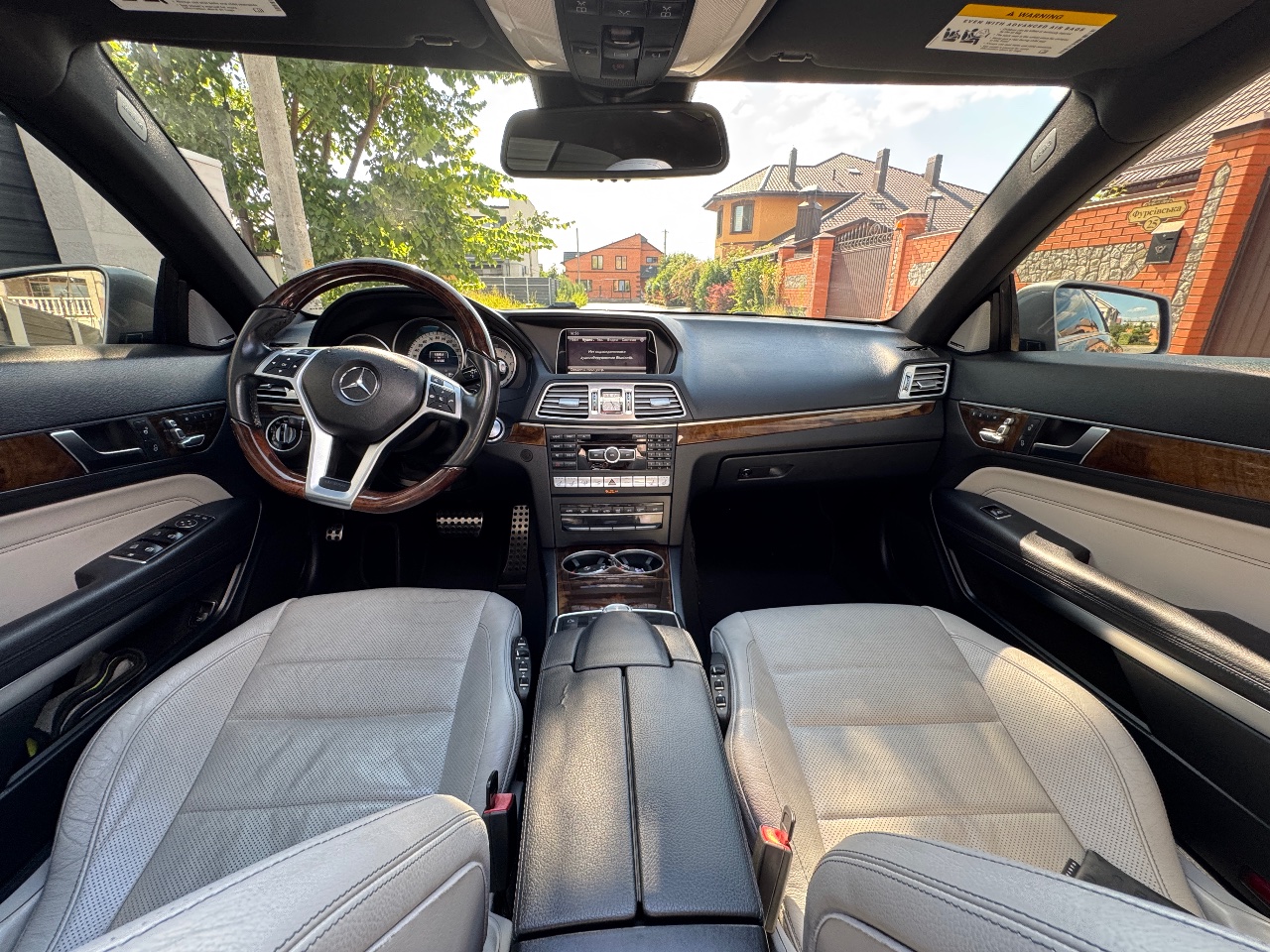 Mercedes-Benz E-Класс - фото 12