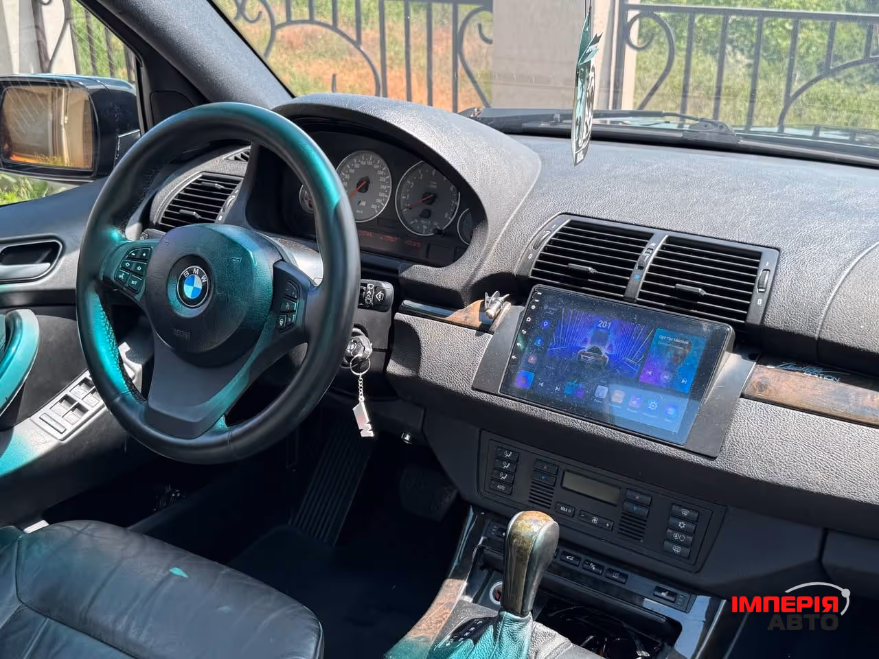 BMW X5 - фото 7