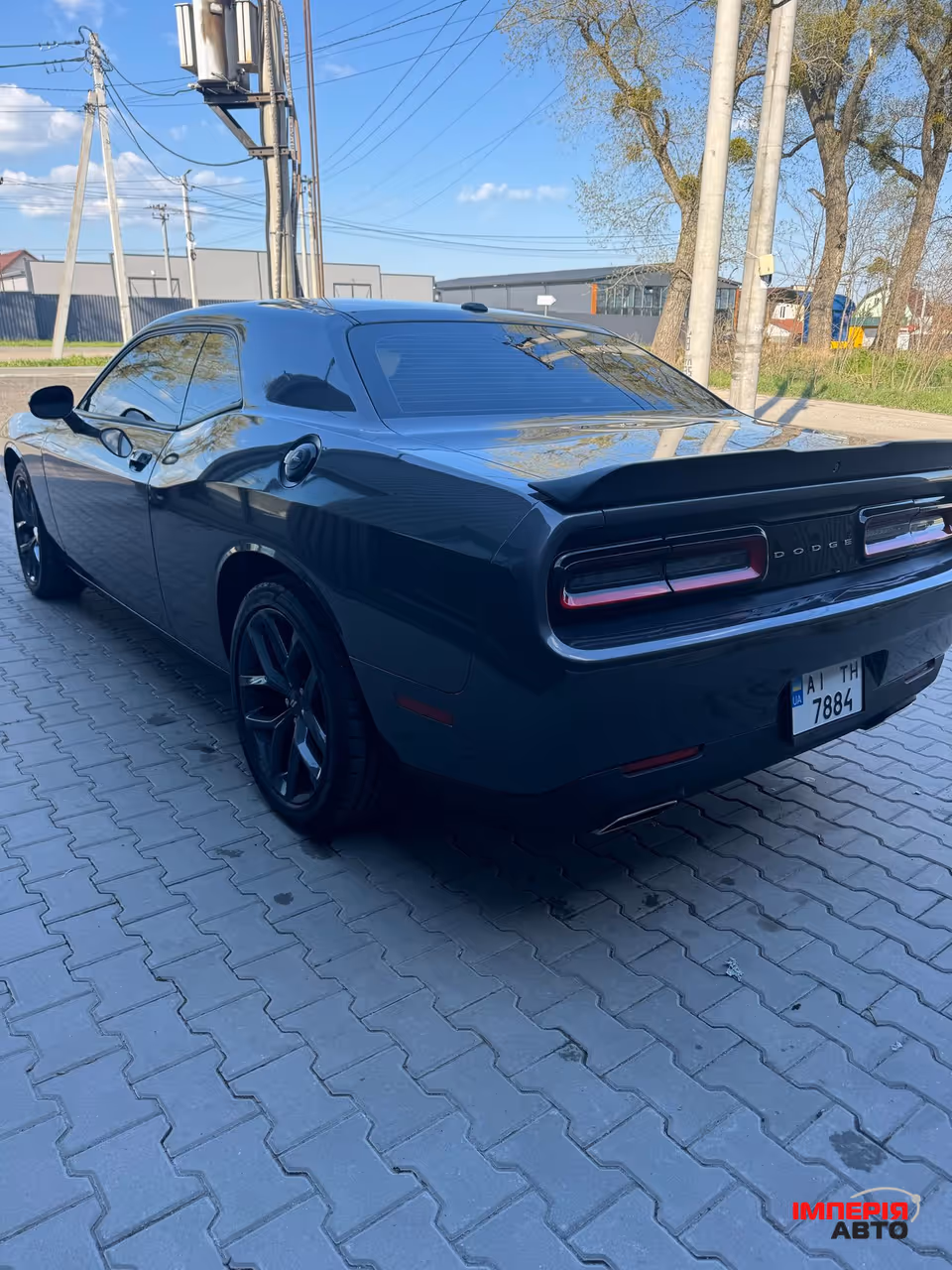 Dodge Challenger - фото 6