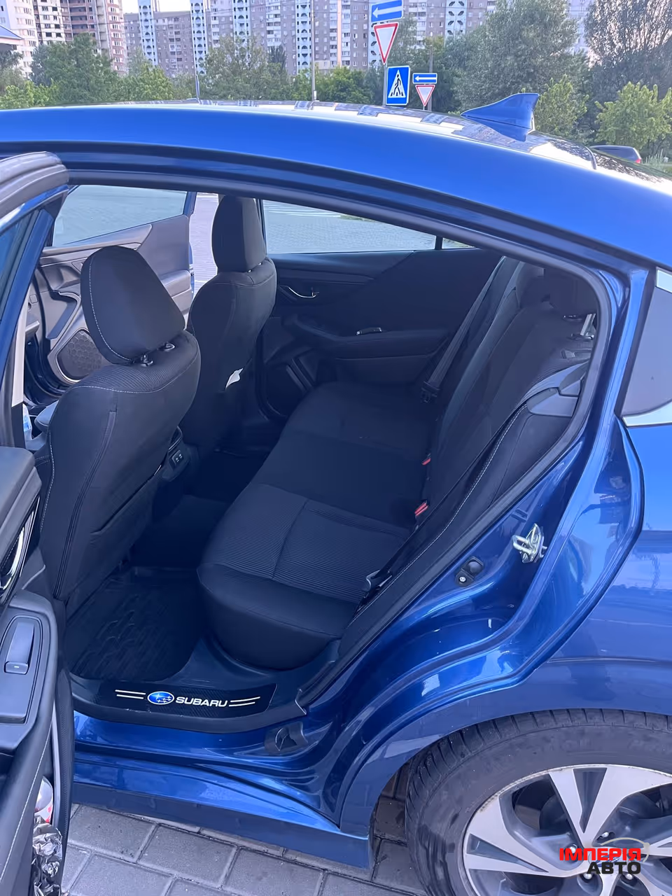 Subaru Legacy - фото 15