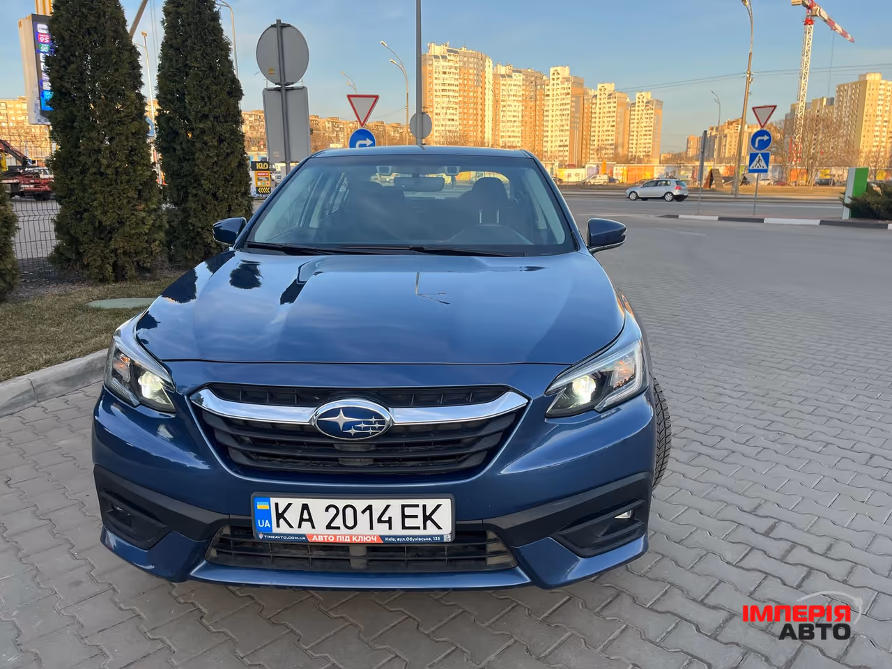 Subaru Legacy - фото 4