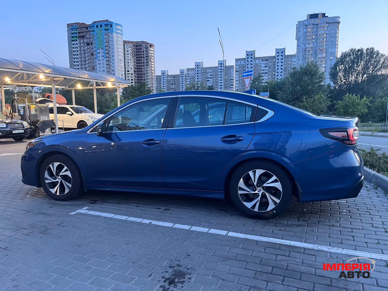 Subaru Legacy - фото 8