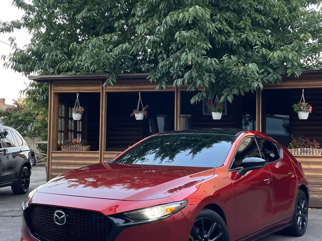 Mazda 3 - фото 3