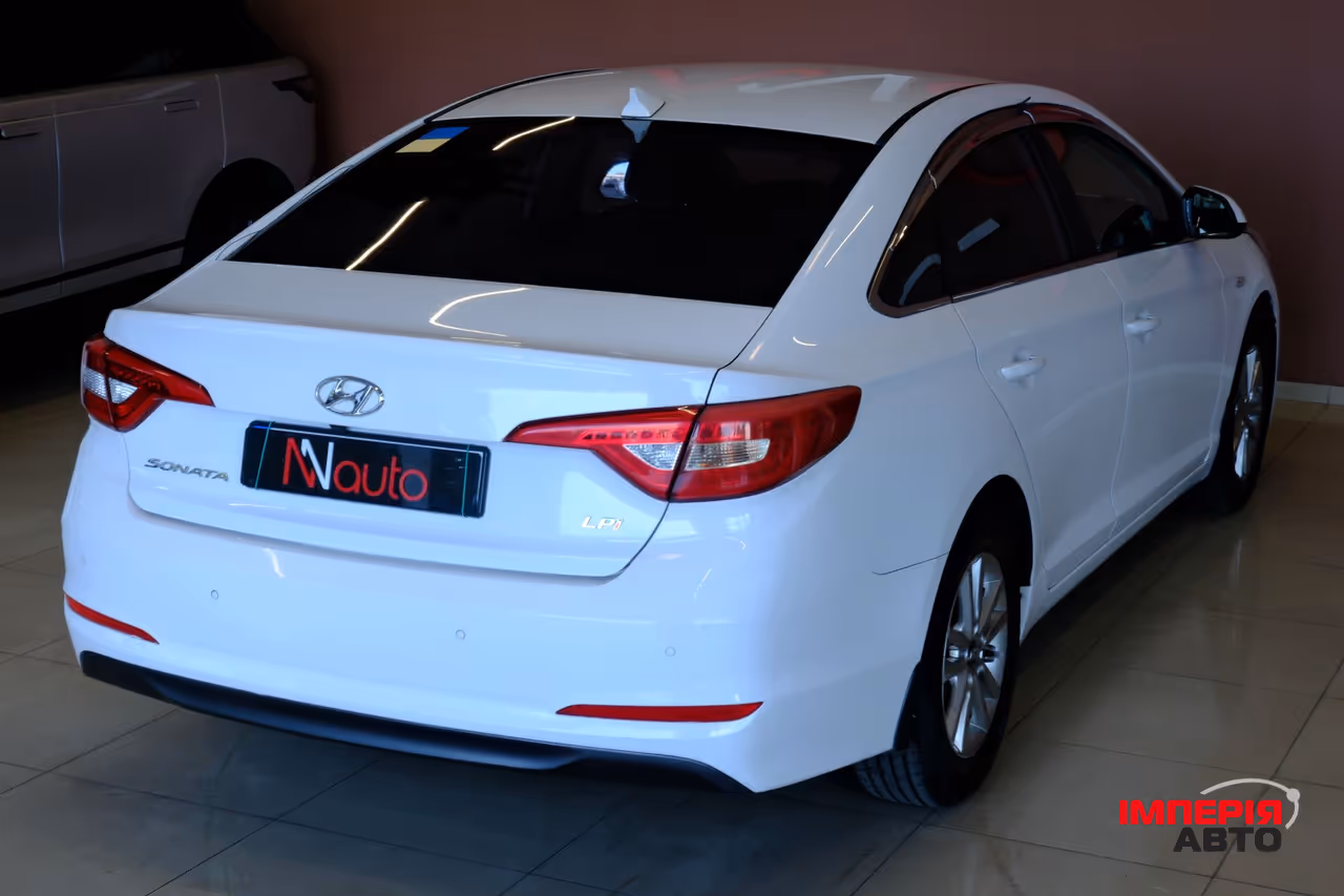 Hyundai Sonata - фото 5