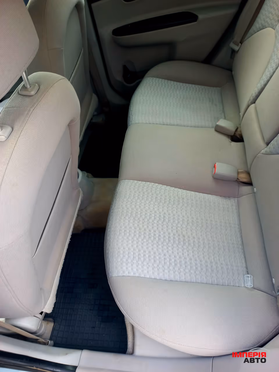 Hyundai Accent - фото 9