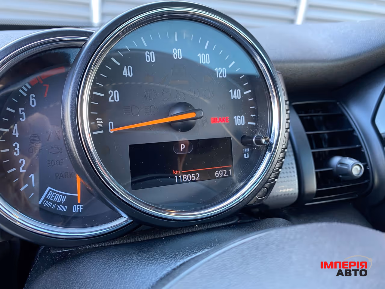 Mini Hatch - фото 34