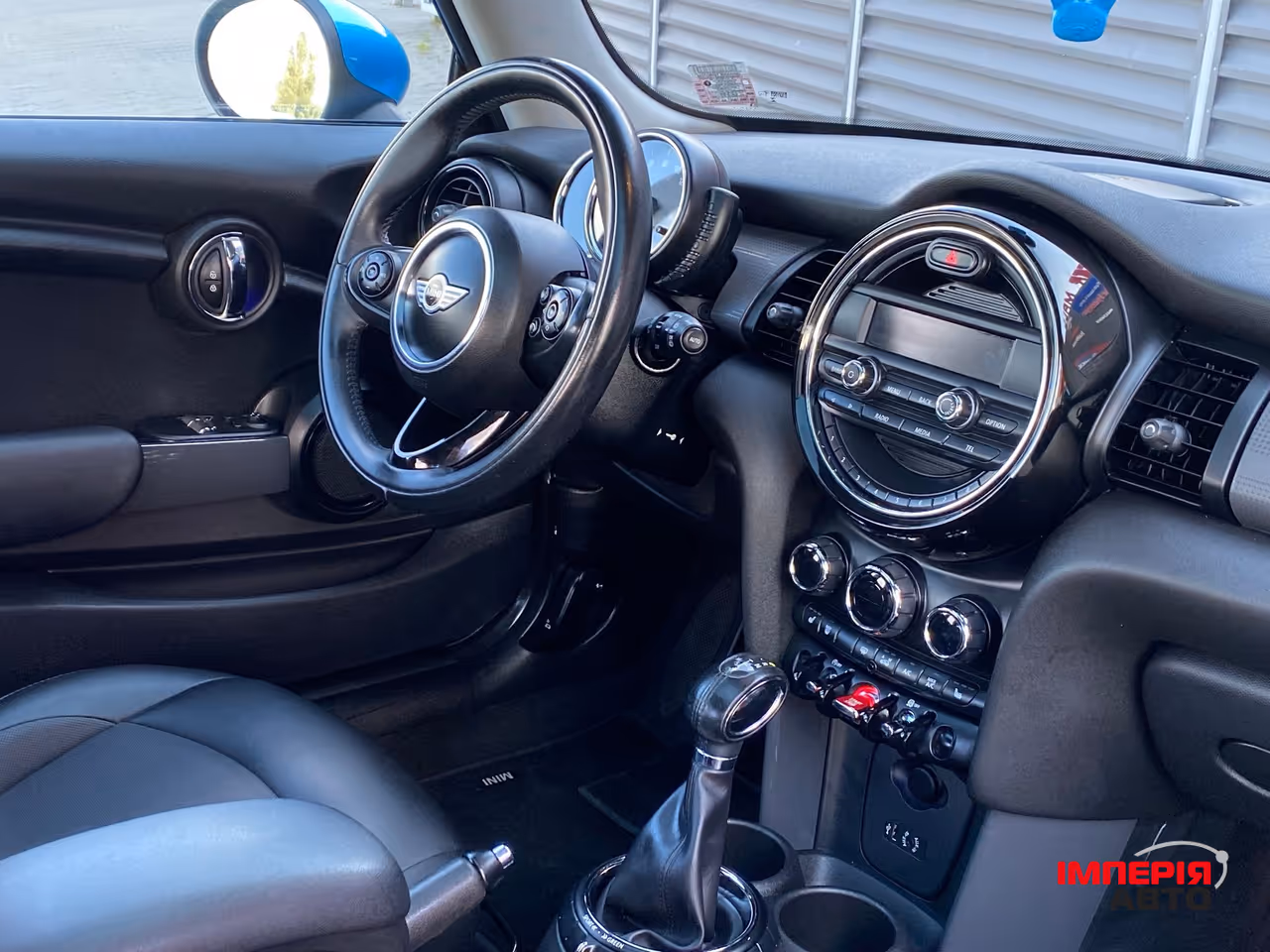 Mini Hatch - фото 27