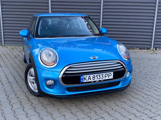 Mini Hatch - зображення 1