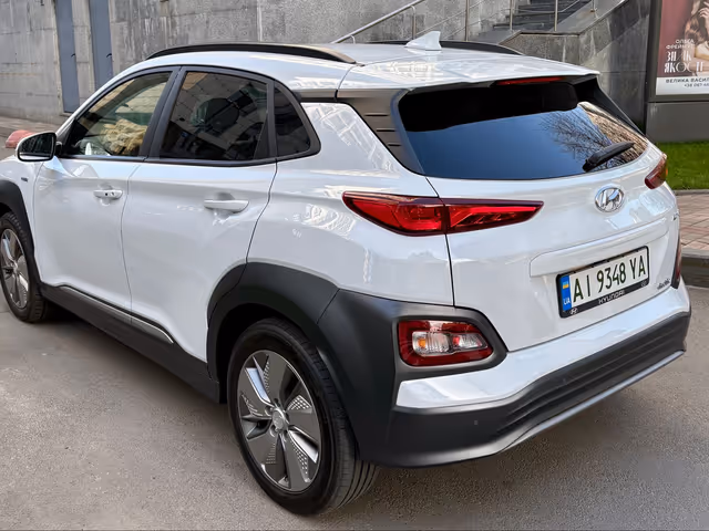 Hyundai Kona - фото 5