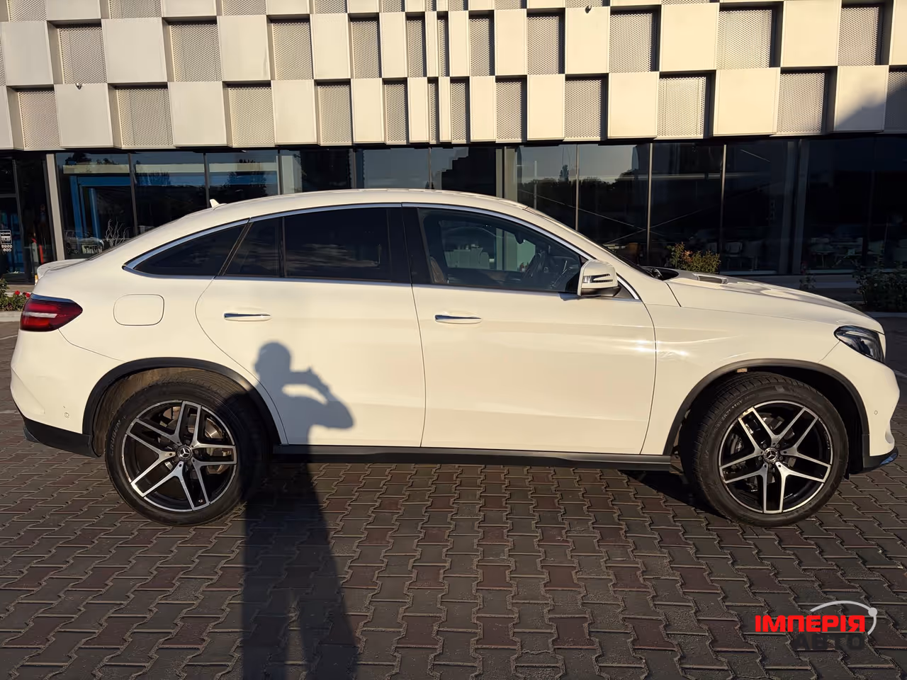 Mercedes-Benz GLE - фото 7