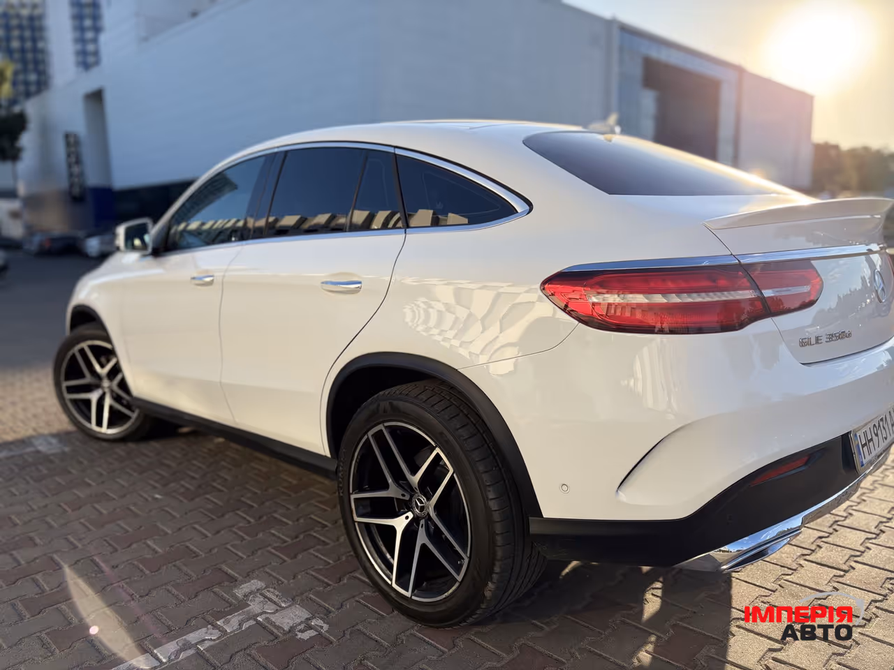 Mercedes-Benz GLE - фото 5