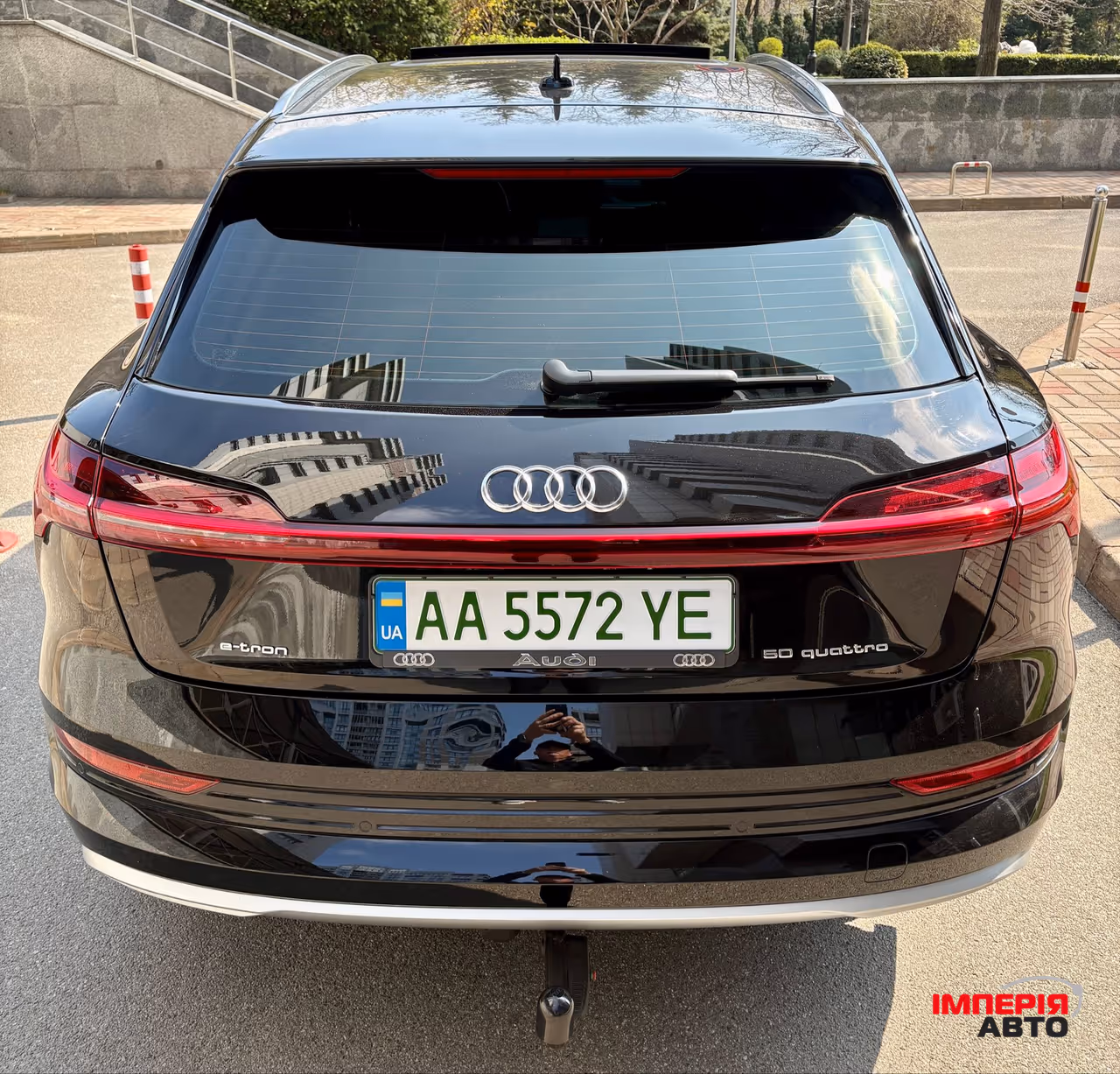 Audi e-tron - фото 9