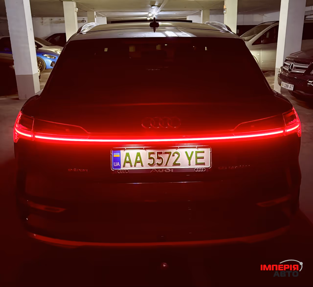 Audi e-tron - фото 27