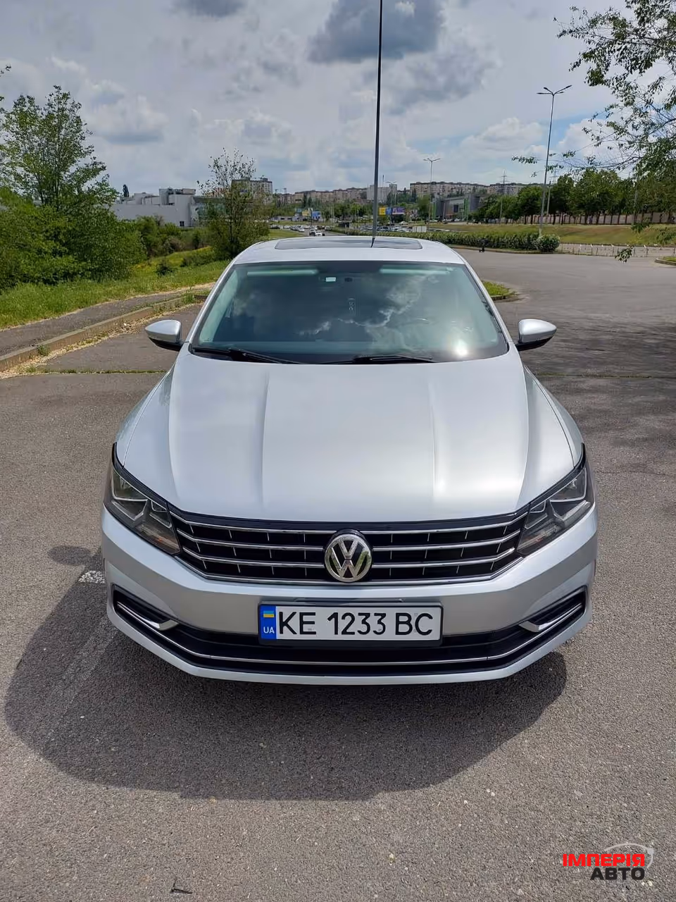 Volkswagen Passat - фото 1