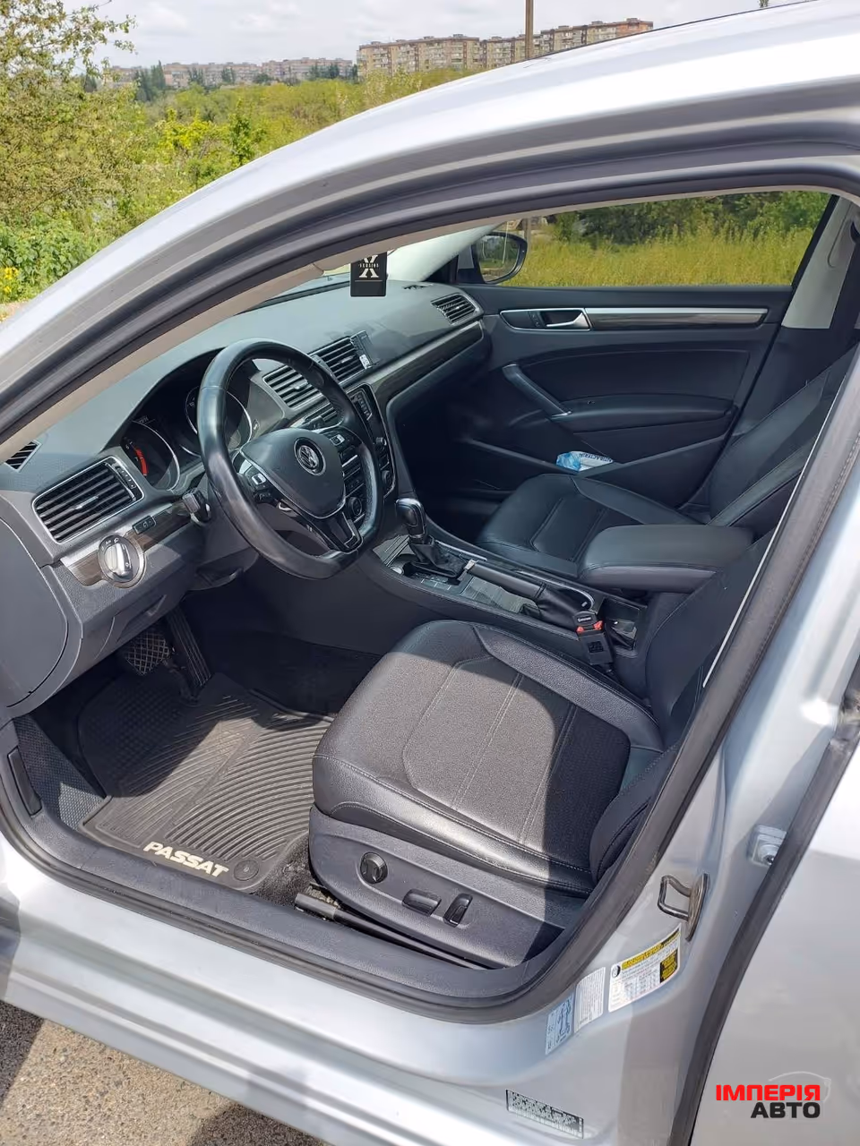 Volkswagen Passat - фото 13