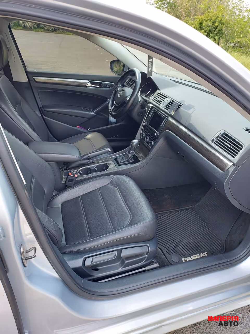 Volkswagen Passat - фото 10