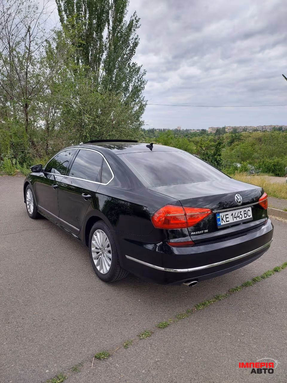 Volkswagen Passat - фото 4