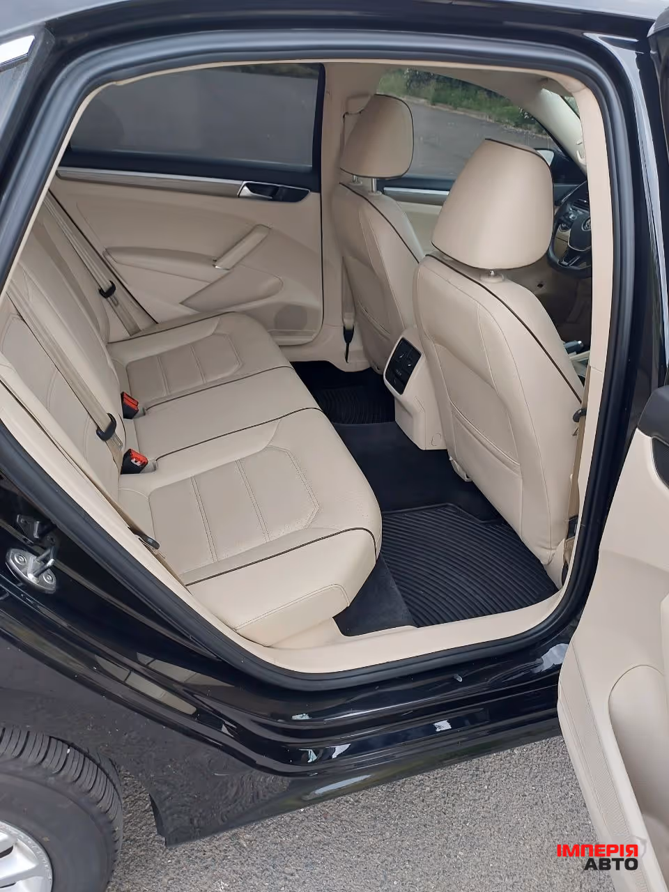 Volkswagen Passat - фото 15