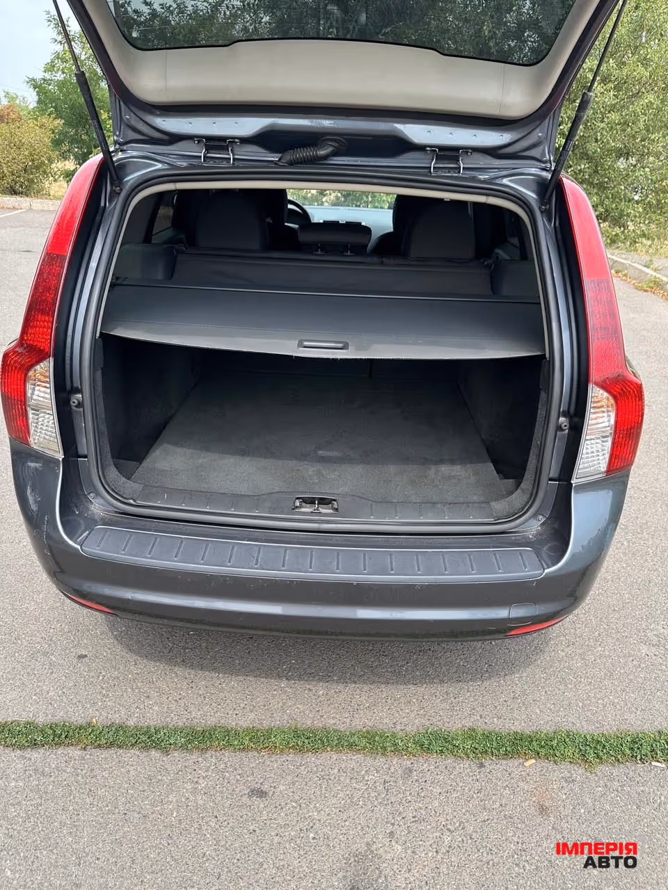 Volvo V50 - фото 12