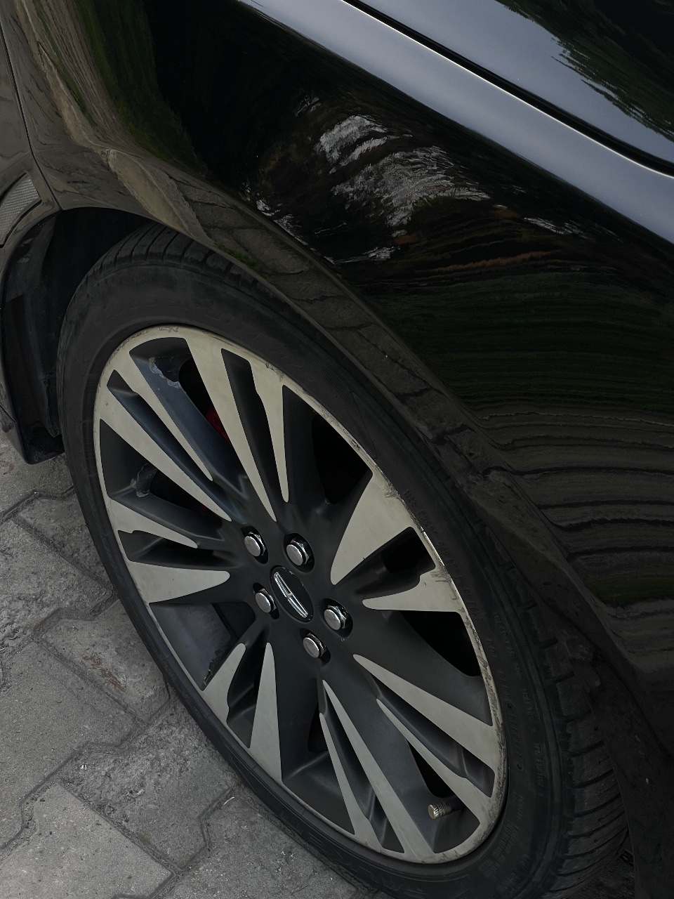 Lincoln MKZ - фото 3