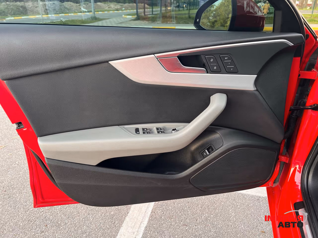 Audi A4 - фото 14